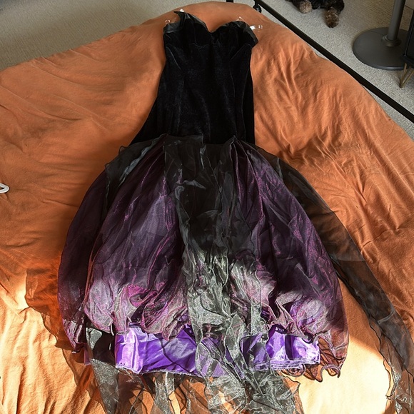 Ursula costume - Picture 9 of 14